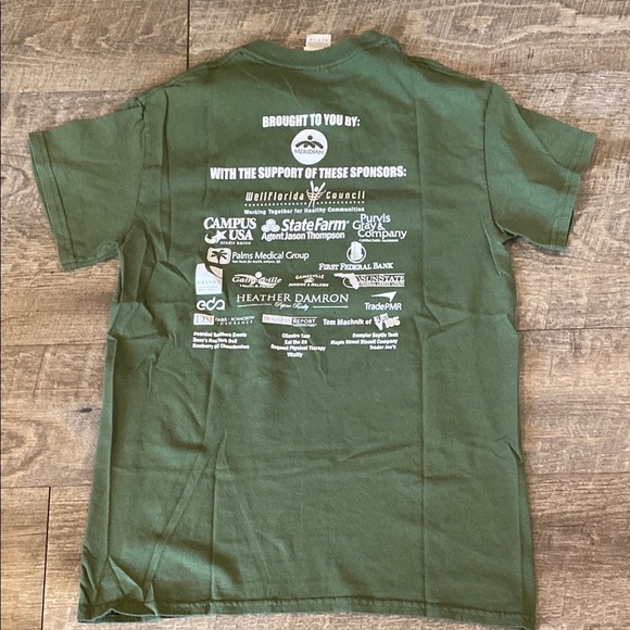 Gildan Green 2019 "Miles for Meridian" Crewneck Short Sleeve Tee Size Small - Picture 6 of 6